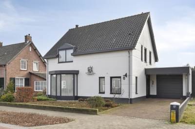 Woning Frans van Nunenstraat 17 Steensel
