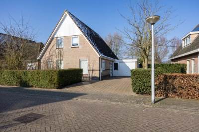 Woning Stinzelân 15 Minnertsga