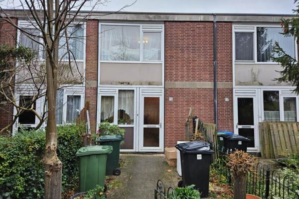 Woning Don Carloshof 15 Hoogvliet Rotterdam