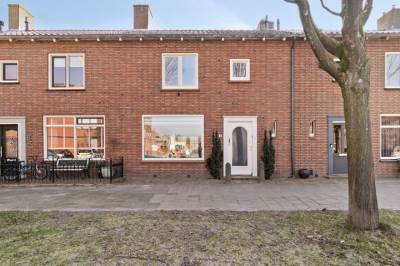 Woning Goudenregenstraat 4 Emmeloord