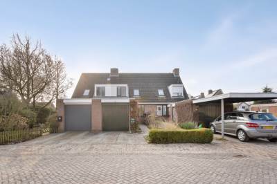 Woning Mr. R.J. van Beekhoffstraat 27 Kerk-Avezaath (Gem. Buren)