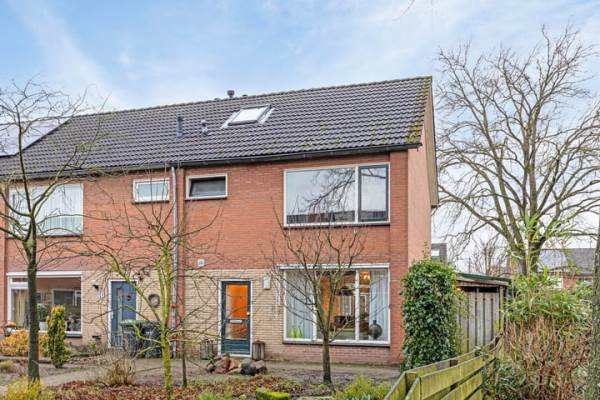Woning Bromeliastraat 72 Denekamp