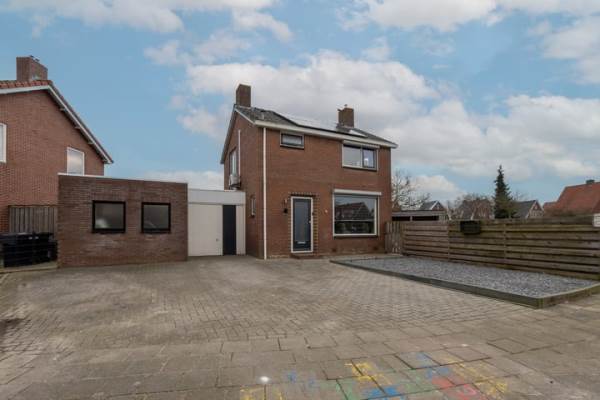 Woning Abraham Kuyperlaan 4 Oude Pekela