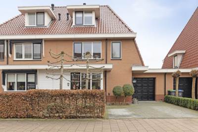 Woning Riederhof 32 Barendrecht
