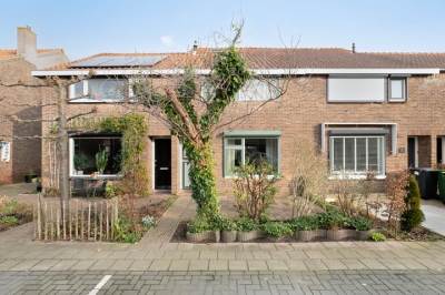 Woning Piet Heinstraat 35 Oud-Beijerland