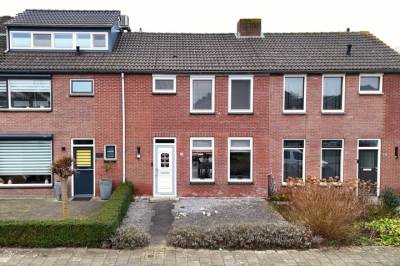 Woning Azaleastraat 23 Hoek