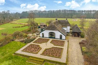 Woning Hoofdstraat 57 Zetten