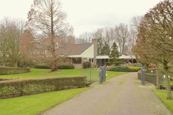 Woning Maasdijk 16 Maasdijk