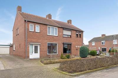 Woning Beatrixlaan 12 Posterholt