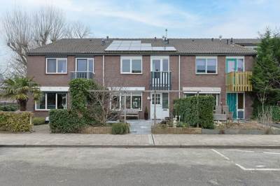 Woning van Schagenhof 17 Ter Aar
