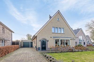 Woning Mr. Harm Smeengestraat 23 Ruinen (Gem. De Wolden)