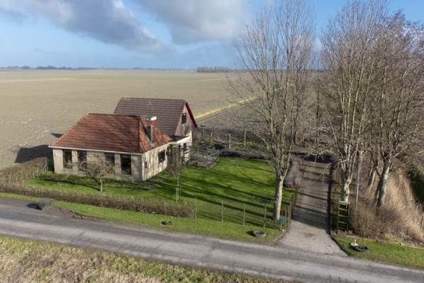 Woning Langhuisterweg 42 St.-Annaparochie