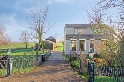 Woning Nauernasche Vaartdijk 7 Westzaan