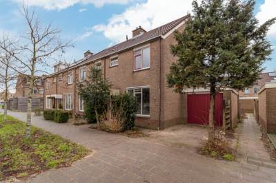 Woning Elsbroekplantsoen 10 Zaandam