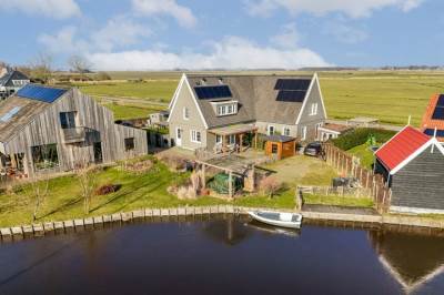 Woning Drs. J.van Disweg 8 Broek in Waterland