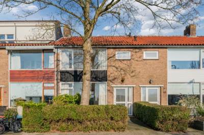 Woning Juliana van Stolberglaan 47 Hillegom