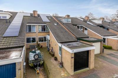 Woning Lijsterhof 15 Made