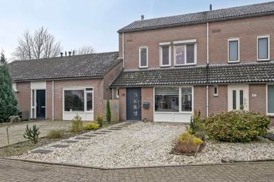 Woning Middelreuvelt 37 Grubbenvorst