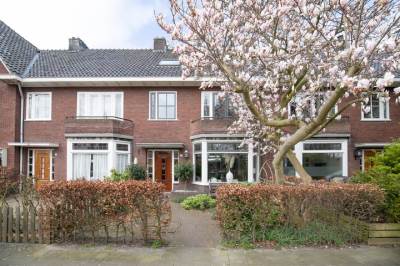 Woning Burg Simonsstraat 8 Halfweg