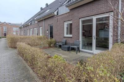 Woning Stationsstraat 16 Spijkenisse