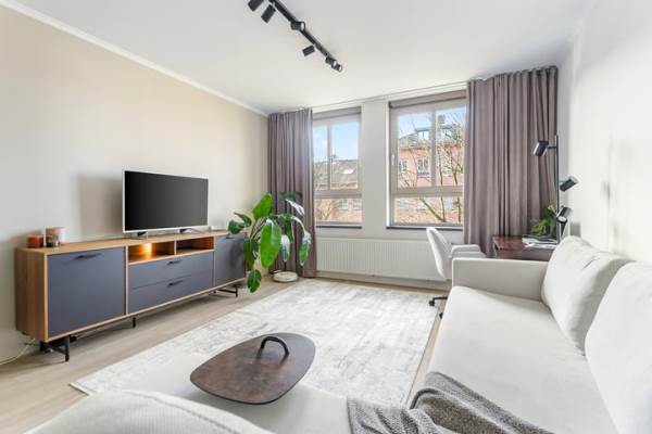 Woning Jan den Haenstraat 42C Amsterdam