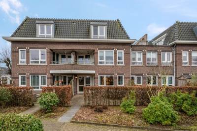 Woning Stationsweg 2 De Klomp