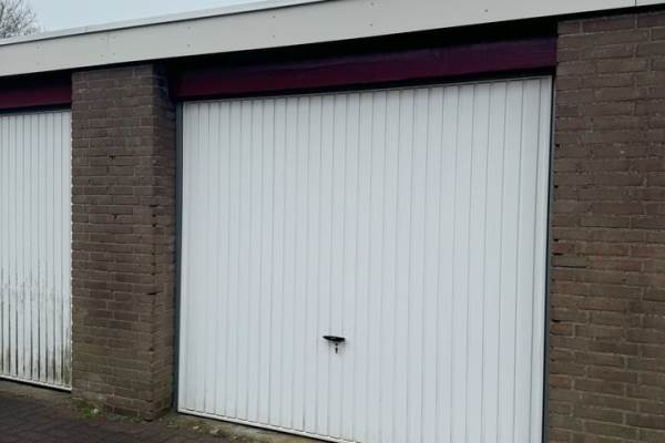 Garage Moerbeijhof 27 Spijkenisse