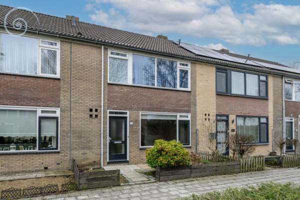 Woning Hertog Jan van Beierenlaan 24 Nieuwe-Tonge