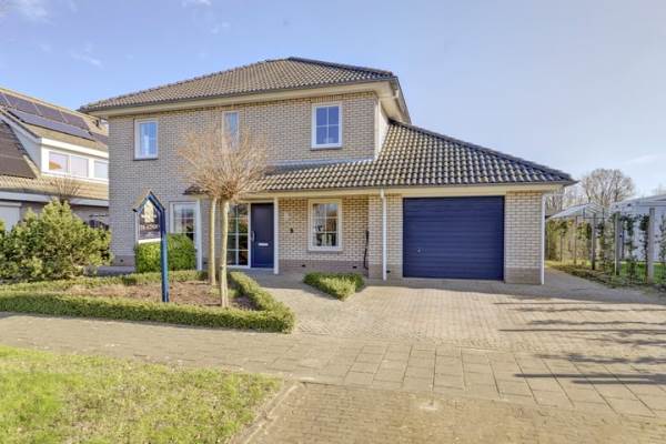 Woning Kerklaan 8 Hansweert