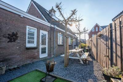 Woning Folkertsstraat 10 Arkel