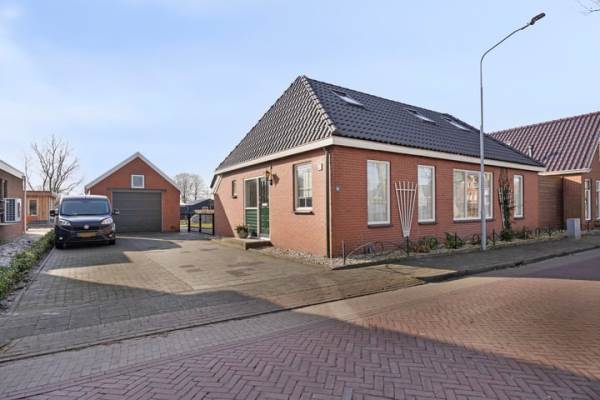 Woning Schoolkade 174 Musselkanaal