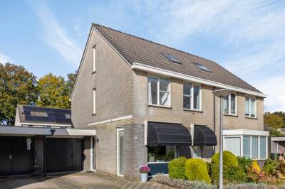 Woning Theo van Doesburgstraat 11 Enschede