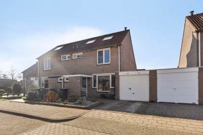 Woning Aaltje Noordewierstraat 10 Hengelo (OV)