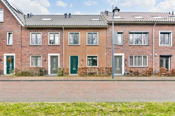 Woning Koningin Maximalaan 39 Hoofddorp