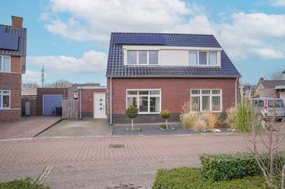 Woning de Kroonenburg 22 Maasbommel