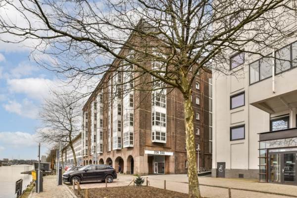 Woning Zeeburgerkade 130 Amsterdam