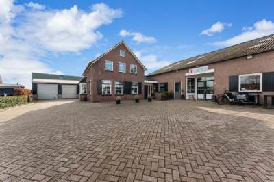 Woning Hofwegen 24 Bleskensgraaf ca