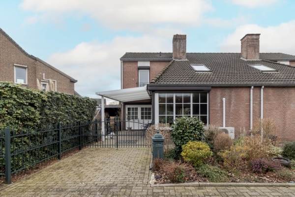 Woning Burchtstraat 44 Bunde