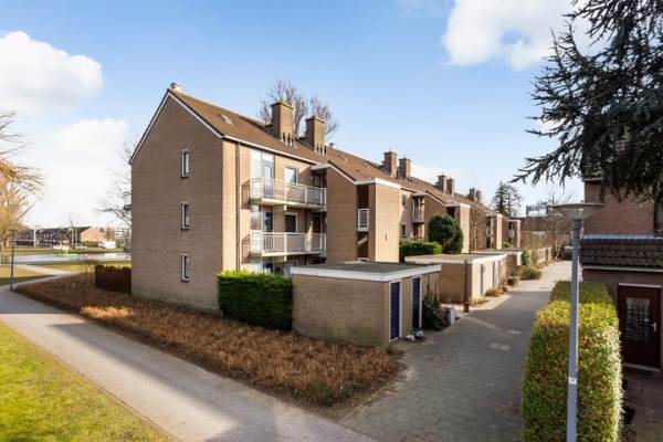 Woning Cleveringahof 65 Rotterdam