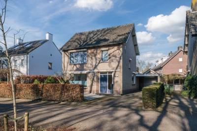 Woning Nassaulaan 70 Rijen