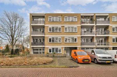 Woning Populierenlaan 243 Zwanenburg