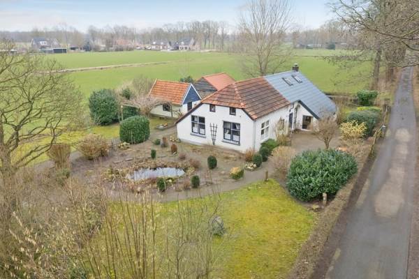 Woning De Weidenweg 10 Ruinerwold