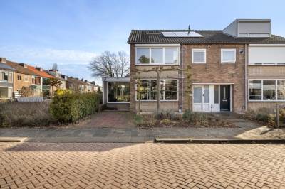 Woning Pieter Langendijkstraat 1 Papendrecht