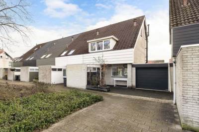 Woning Karveel 3910 Lelystad