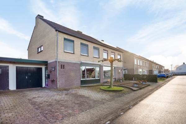 Woning Mgr Moorslaan 16 Grubbenvorst
