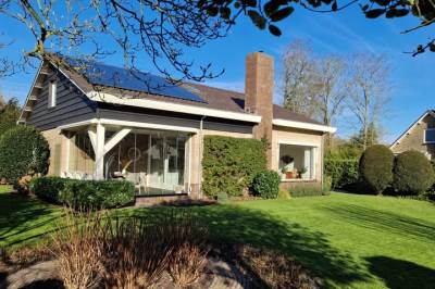 Woning Oosterscheldelaan 2 Burgh-Haamstede