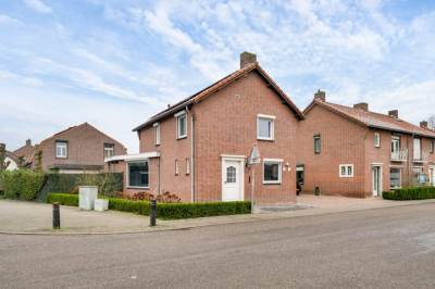 Woning Burgemeester Aquariusstraat 40 Haelen
