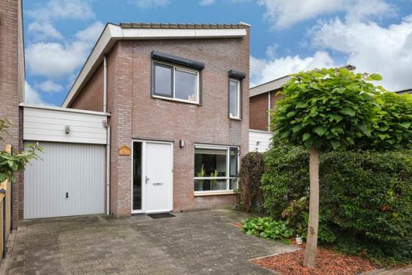 Woning Tollenaarsgroet 7 Zuid-Scharwoude