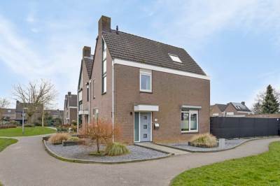 Woning Gentiaanhof 78 Roermond