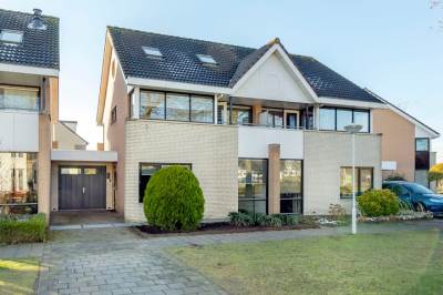 Woning Aardheuvel 4 Best